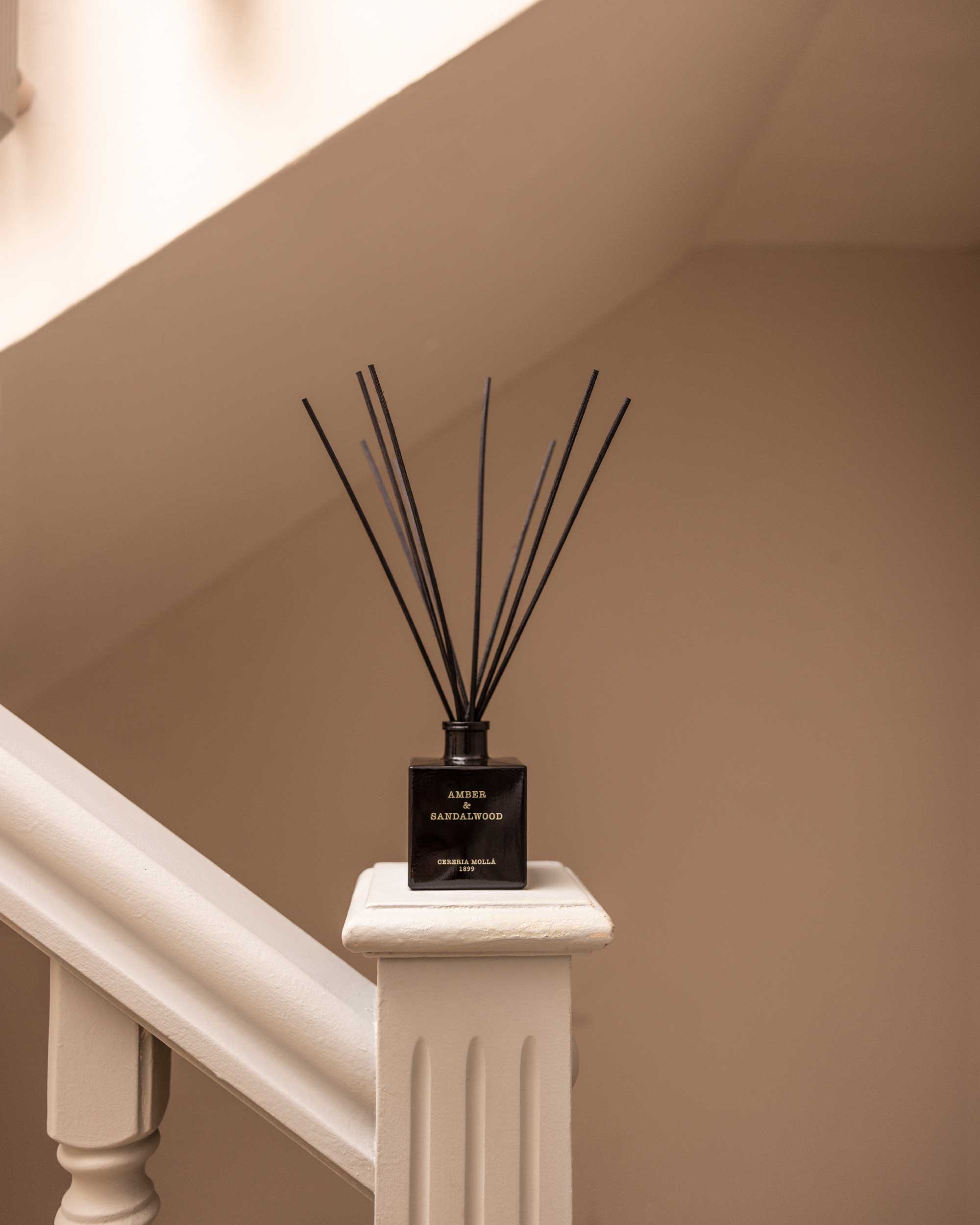 Mikado Amber & Sandalwood 250ml